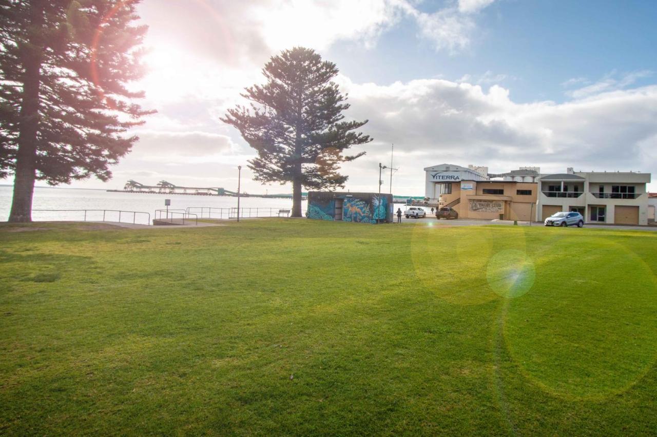 Tasman Beachside *