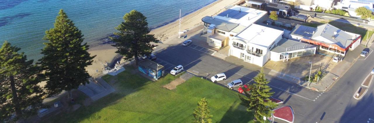 Tasman Beachside Apartment